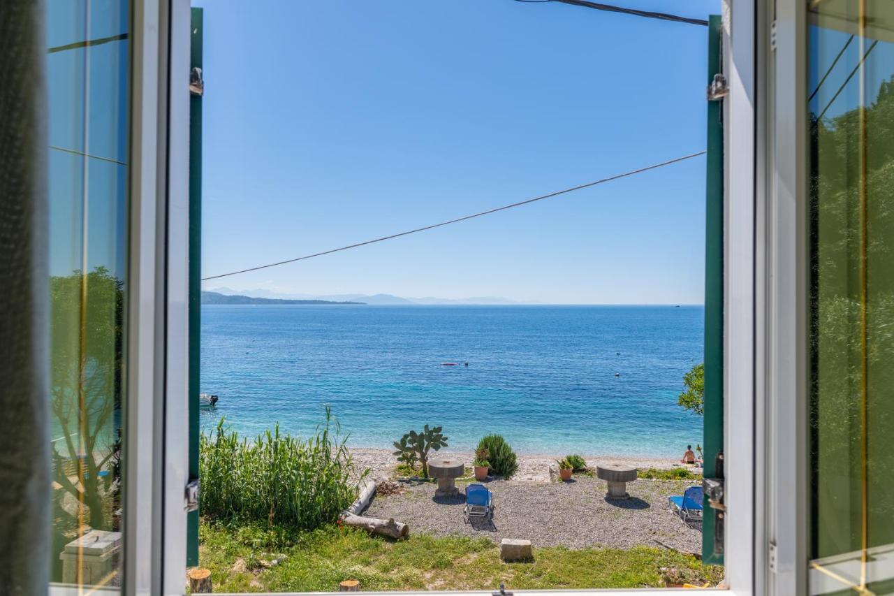 Stella Kaminaki Beach Katávolos Eksteriør billede